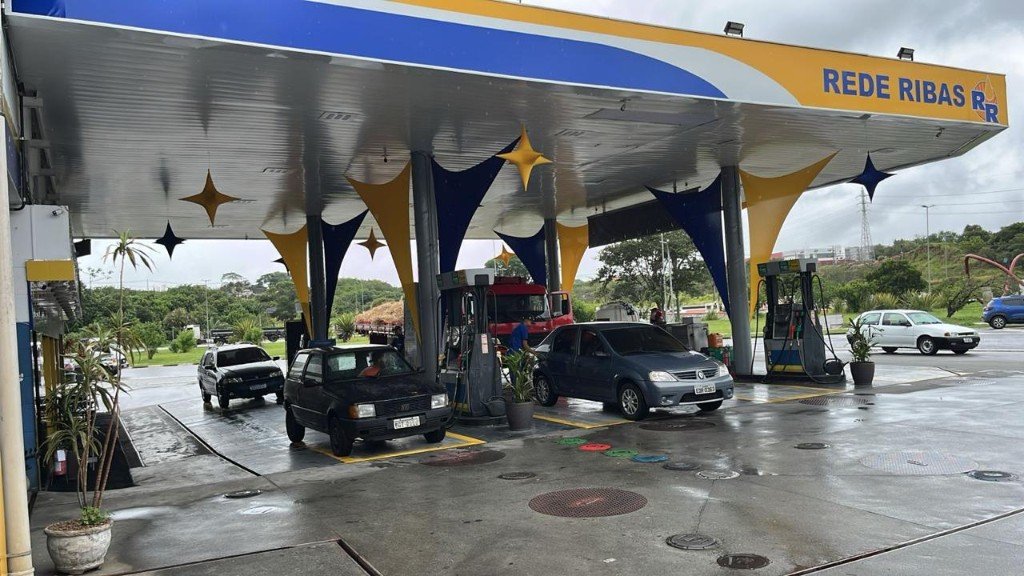 Auto Posto Petro Ribas